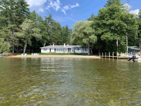 420 Governor Wentworth Highway Tuftonboro NH 03816