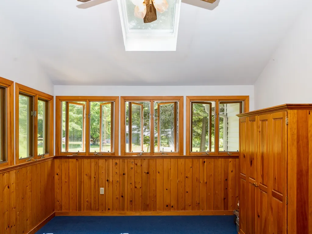 235 Middle Road Brentwood NH 03833