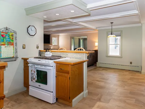 235 Middle Road Brentwood NH 03833