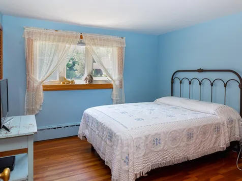 235 Middle Road Brentwood NH 03833
