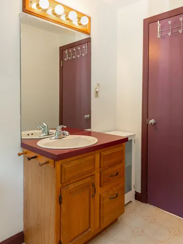 235 Middle Road Brentwood NH 03833