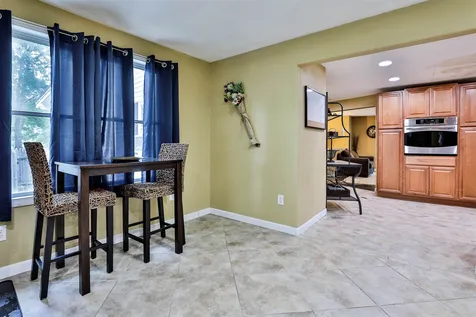 5 Den Avenue Merrimack NH 03054