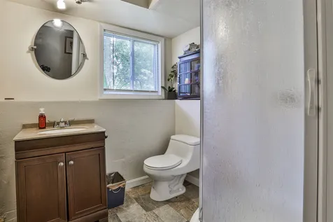 5 Den Avenue Merrimack NH 03054