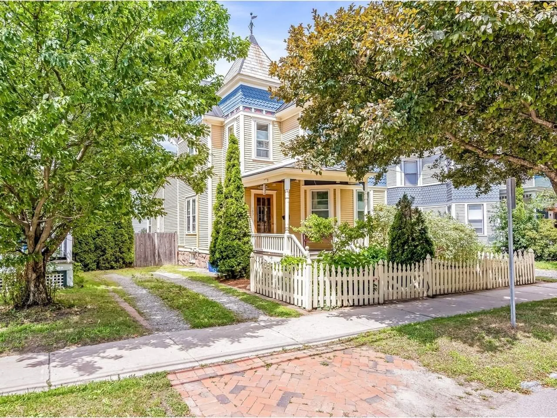 103 North Willard Street Burlington VT 05401