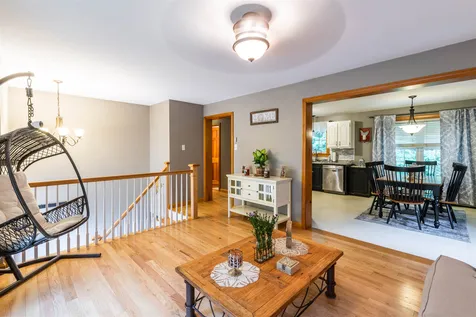 76 Nottingham Road Raymond NH 03077
