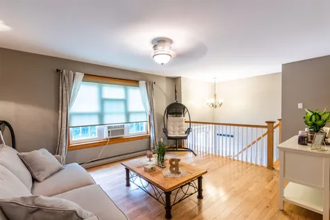76 Nottingham Road Raymond NH 03077