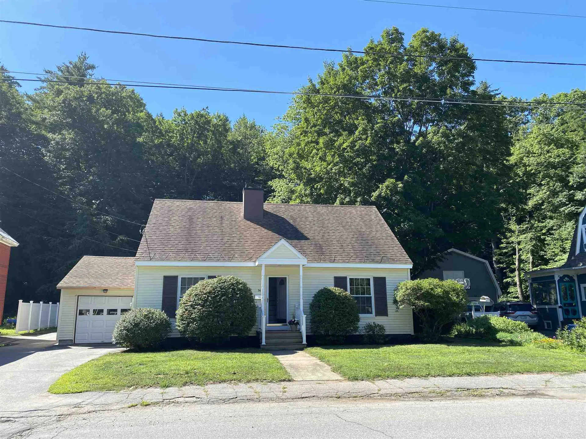 54 Woodland Street Claremont NH 03743