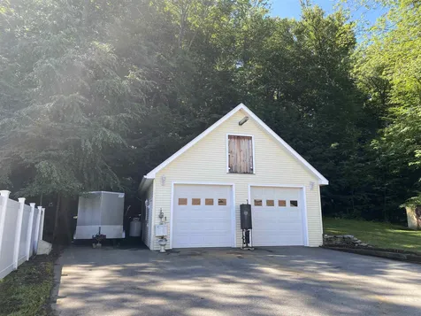 54 Woodland Street Claremont NH 03743