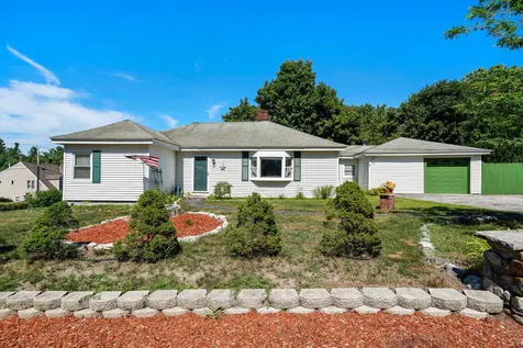 7 Benning Street Salem NH 03079