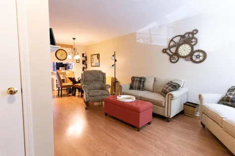 126 Fox Hollow Way Manchester NH 03104
