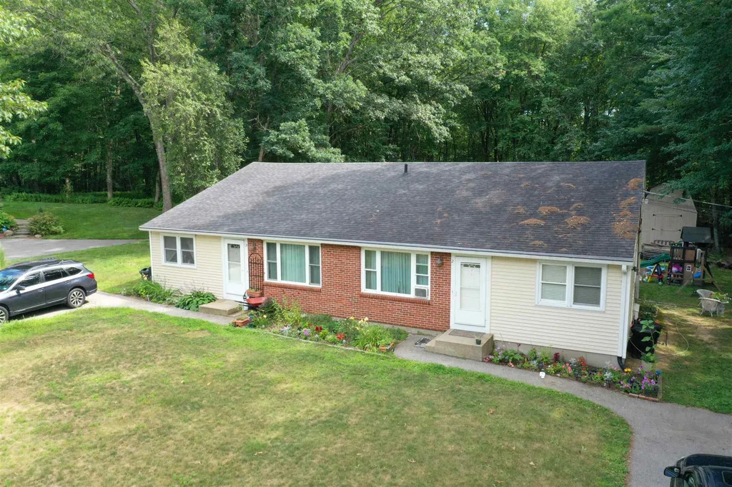 2 Pinewood Drive Somersworth NH 03878