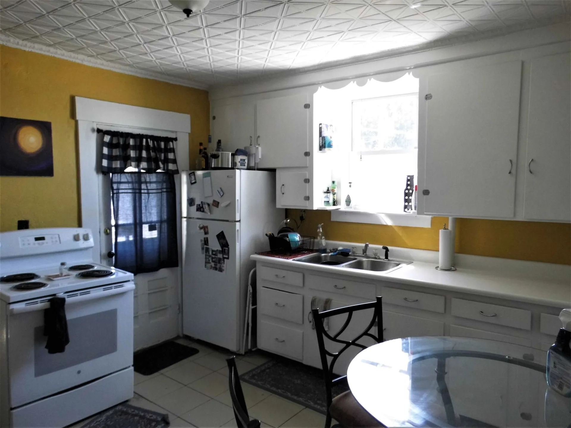 27 Pennacook Street Manchester NH 03104