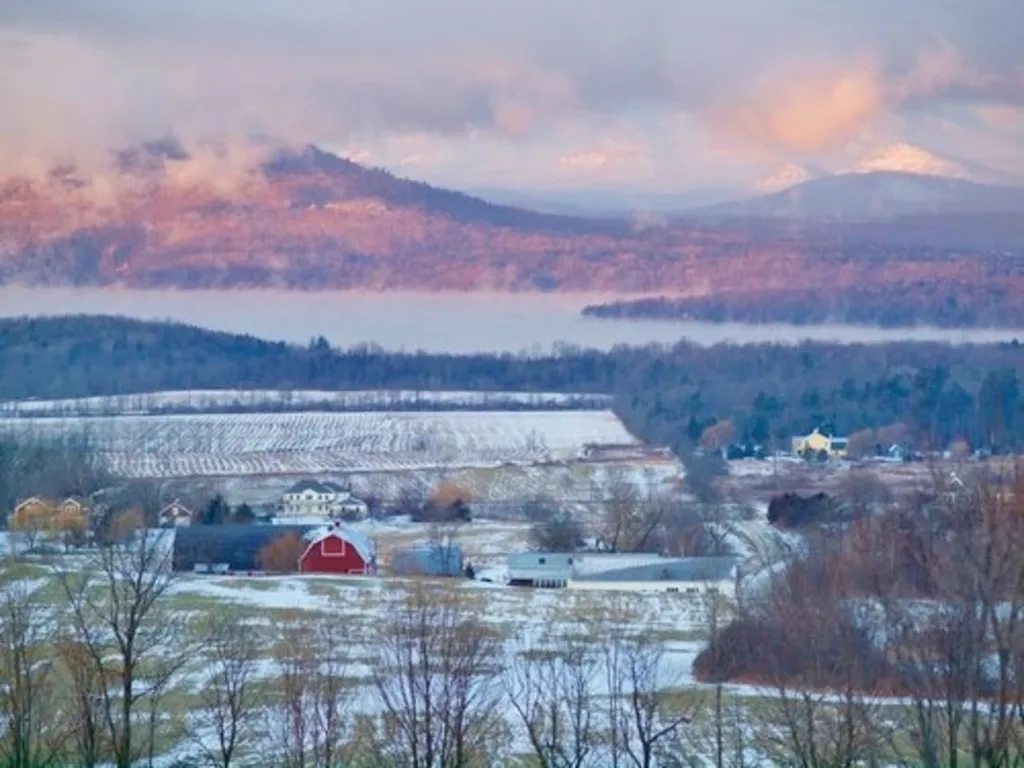 27 Inn Road Charlotte VT 05445