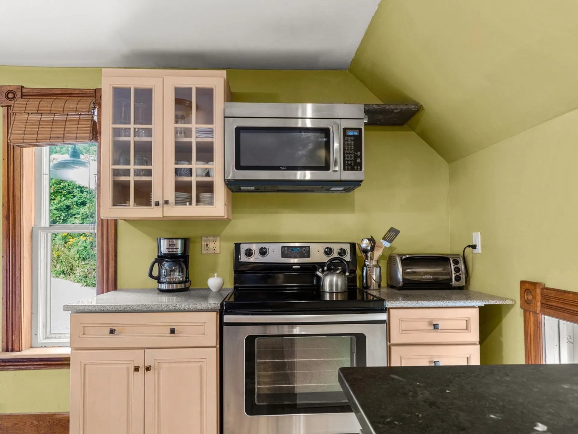 27 Inn Road Charlotte VT 05445