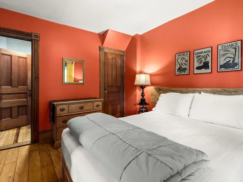 27 Inn Road Charlotte VT 05445