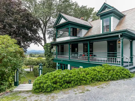 27 Inn Road Charlotte VT 05445