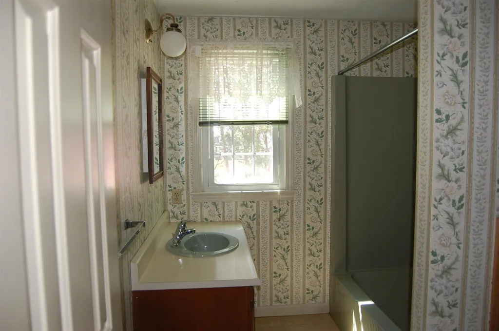 57 Queens Road Keene NH 03431