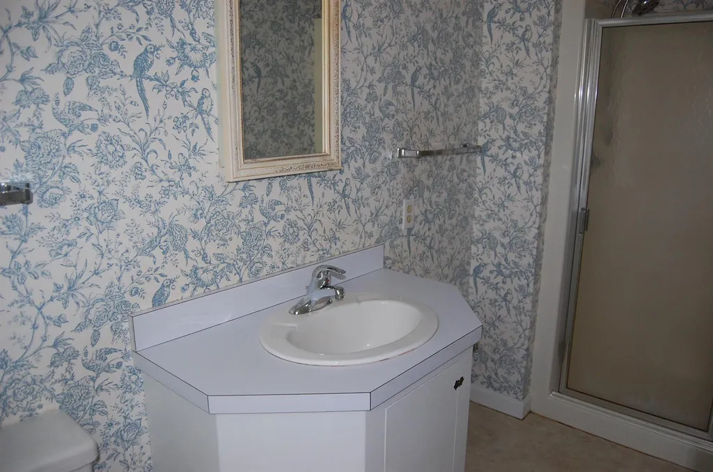 57 Queens Road Keene NH 03431
