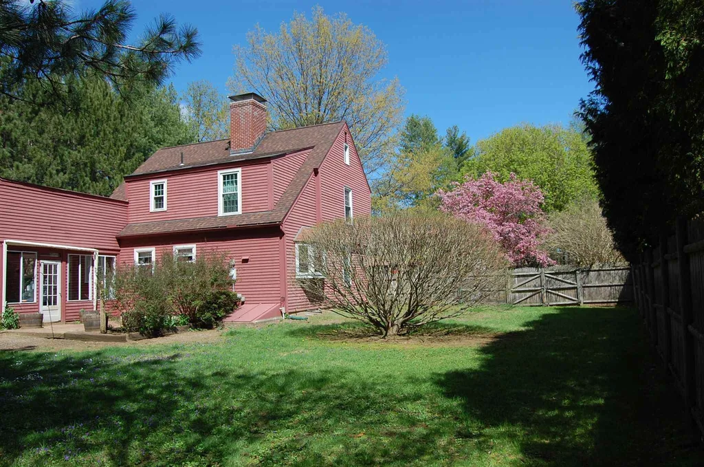 57 Queens Road Keene NH 03431