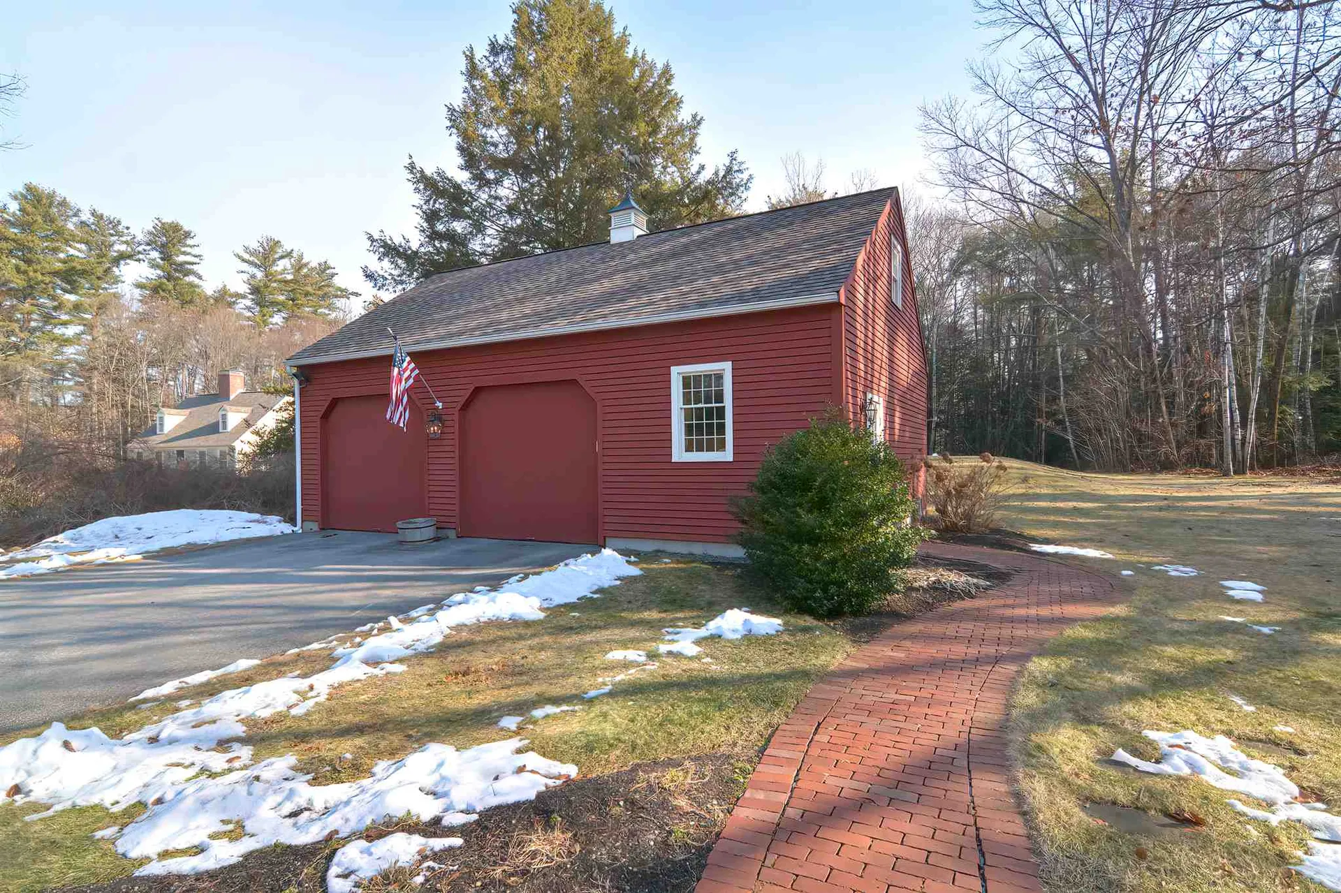 16 Old Milford Road Amherst NH 03031