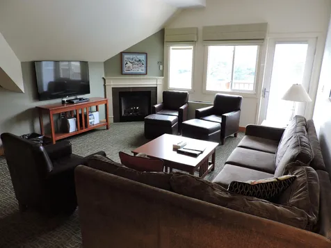 Penthouse Grand Hotel 332 I (GREEN Acres Holdings, Llc) Road Killington VT 05751