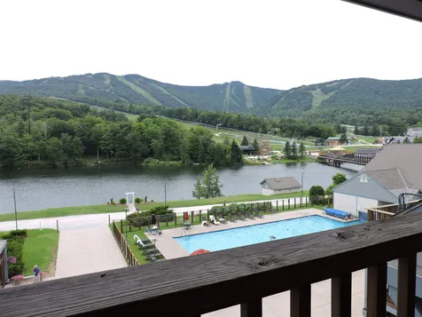Penthouse Grand Hotel 332 I (GREEN Acres Holdings, Llc) Road Killington VT 05751