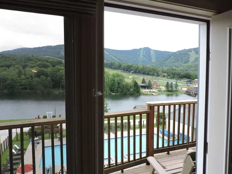 Penthouse Grand Hotel 332 I (GREEN Acres Holdings, Llc) Road Killington VT 05751