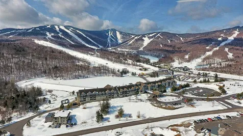 Penthouse Grand Hotel 332 I (GREEN Acres Holdings, Llc) Road Killington VT 05751