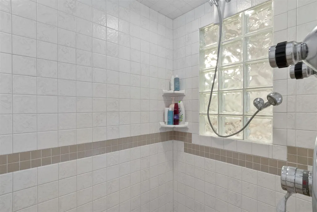 123 Dewitt Drive Alton NH 03809