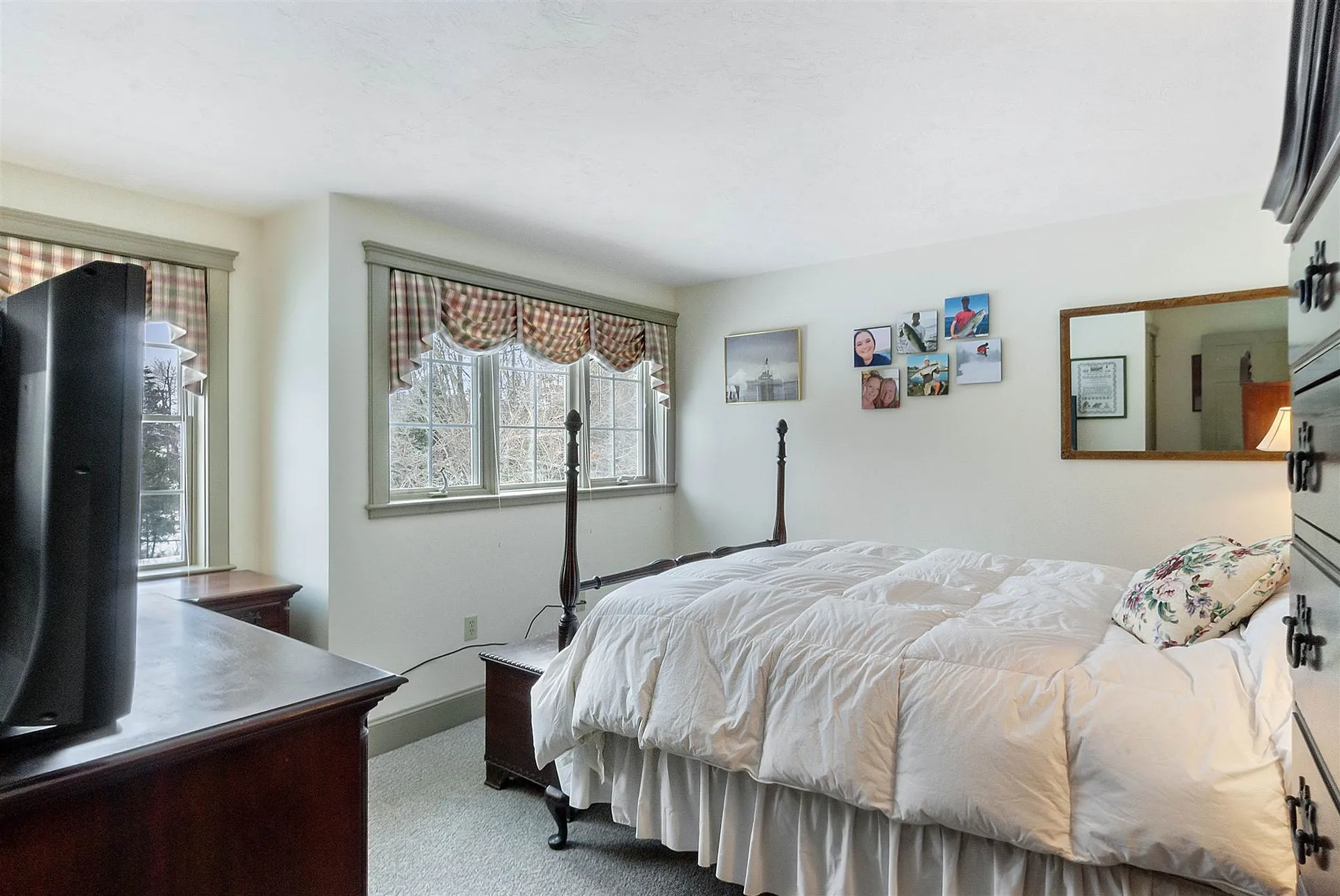 123 Dewitt Drive Alton NH 03809