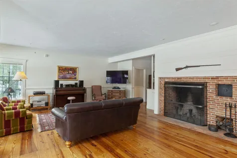 123 Dewitt Drive Alton NH 03809