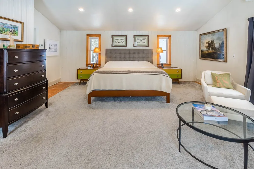 1443 Quechee West Hartford Road Hartford VT 05001