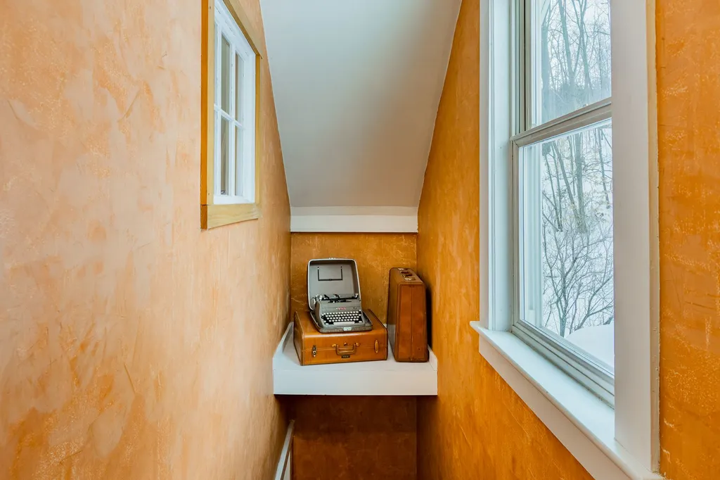 1443 Quechee West Hartford Road Hartford VT 05001