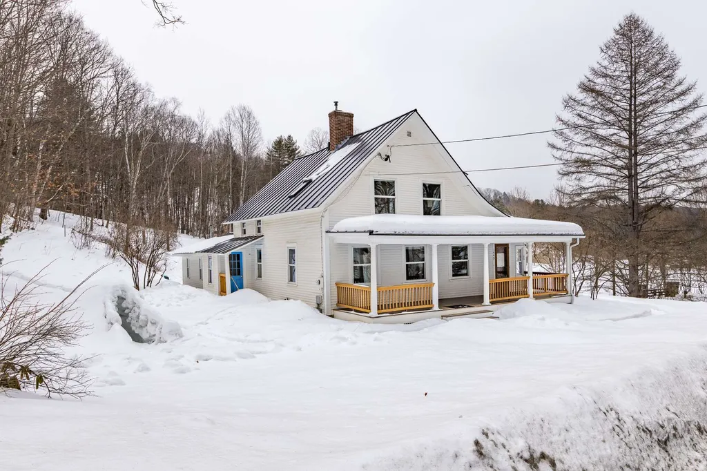 1443 Quechee West Hartford Road Hartford VT 05001