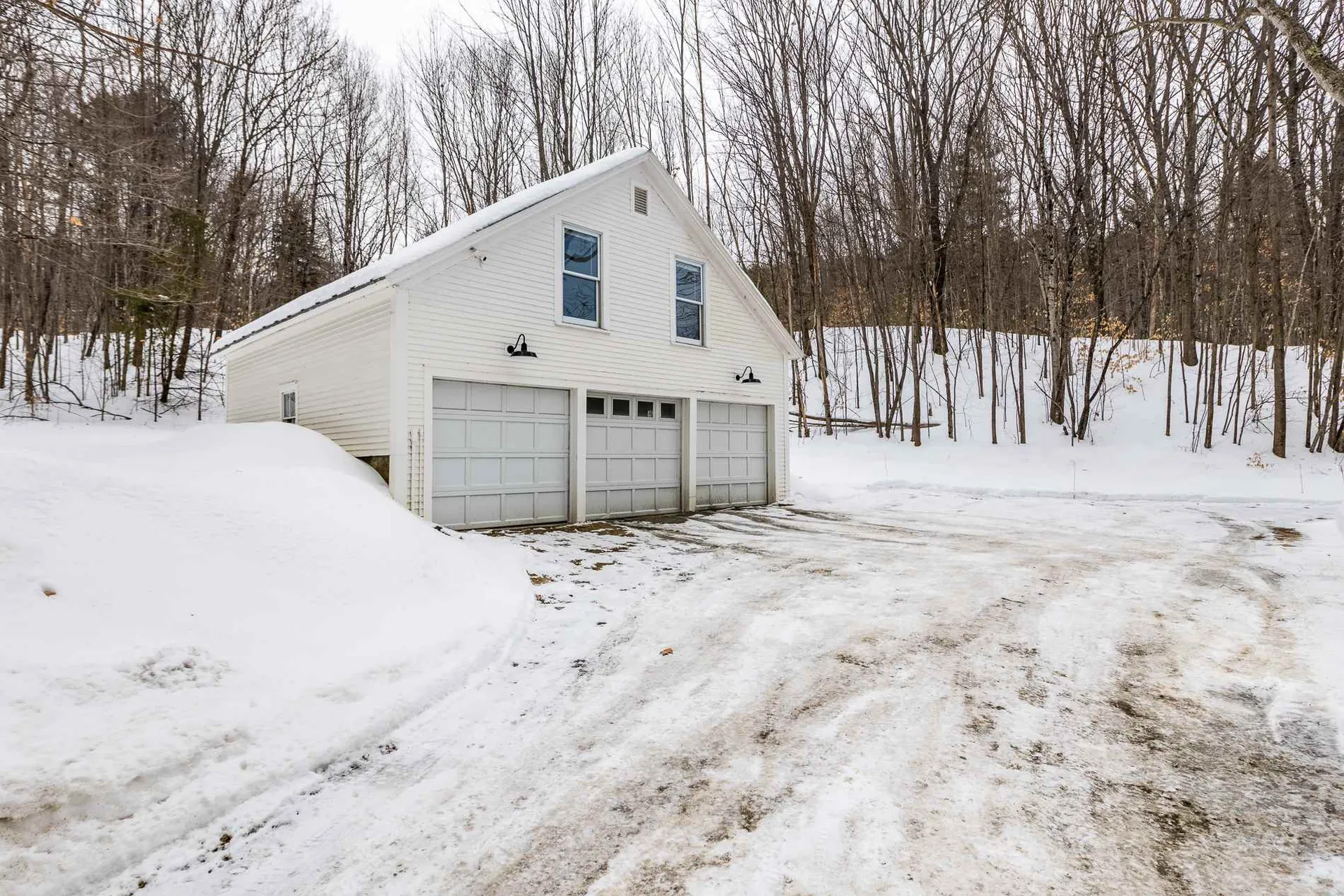 1443 Quechee West Hartford Road Hartford VT 05001