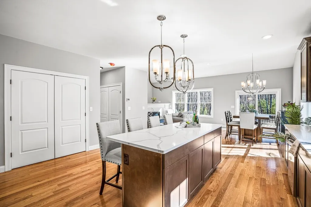5 Del Ray Drive Windham NH 03087