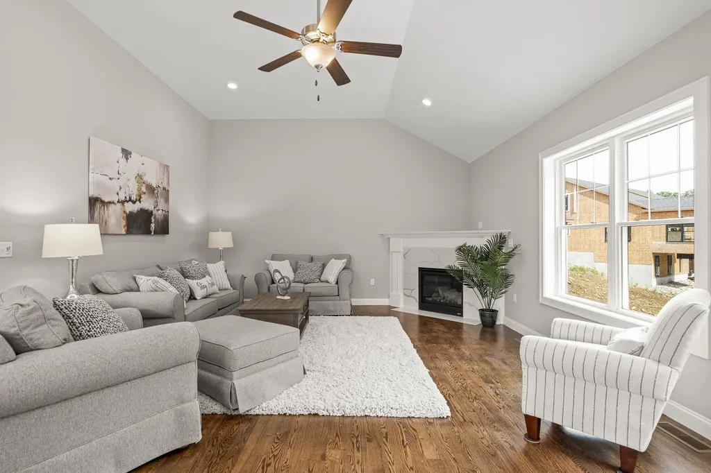 5 Del Ray Drive Windham NH 03087