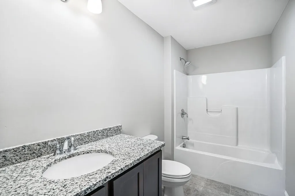 5 Del Ray Drive Windham NH 03087