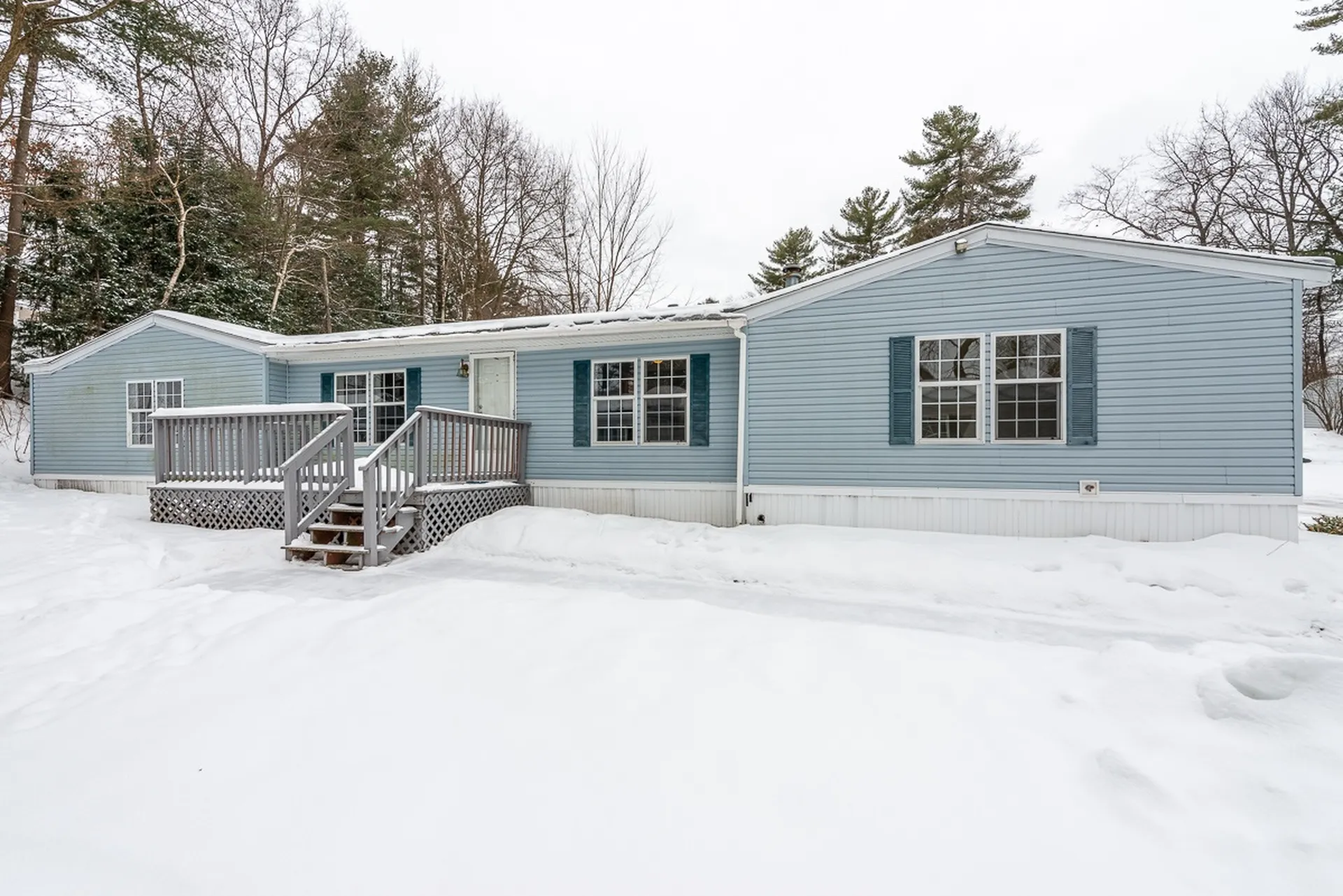 4 Emerald Drive Merrimack NH 03054