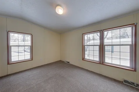 4 Emerald Drive Merrimack NH 03054