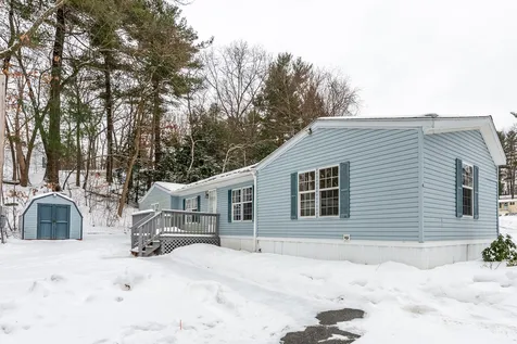 4 Emerald Drive Merrimack NH 03054