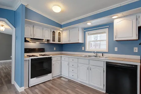4 Emerald Drive Merrimack NH 03054