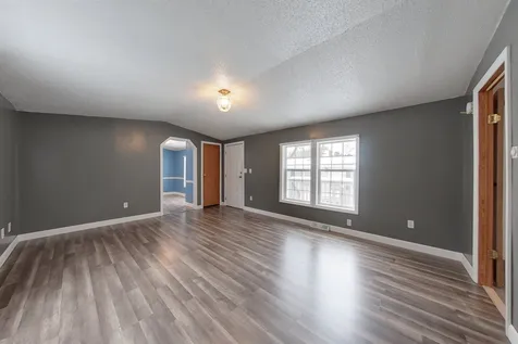 4 Emerald Drive Merrimack NH 03054
