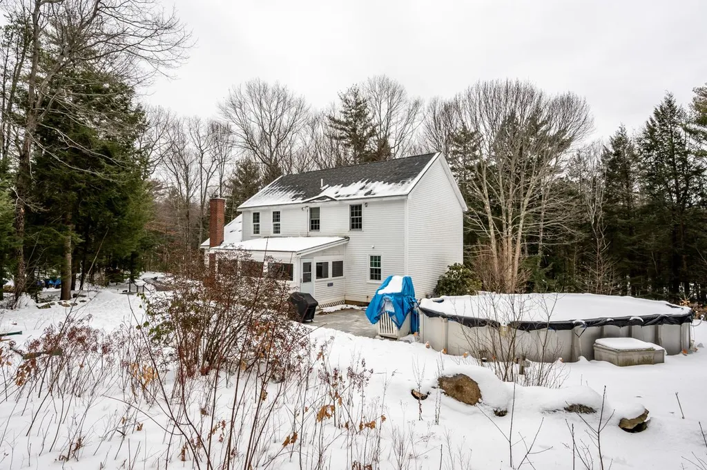 54 Highland Ridge Road Barrington NH 03825