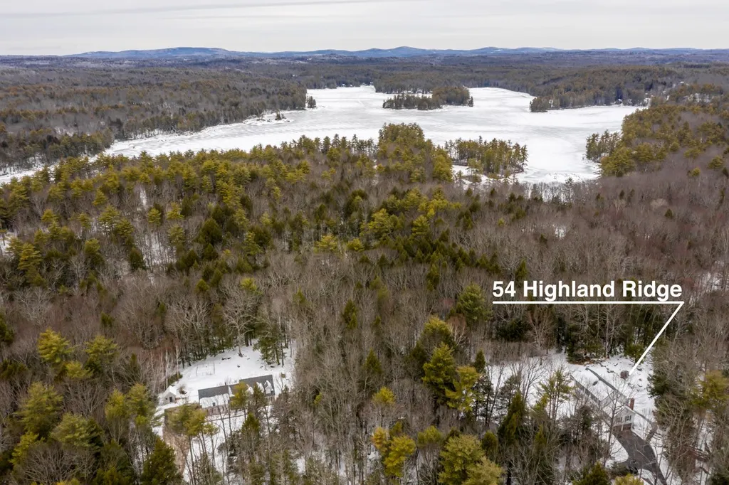 54 Highland Ridge Road Barrington NH 03825