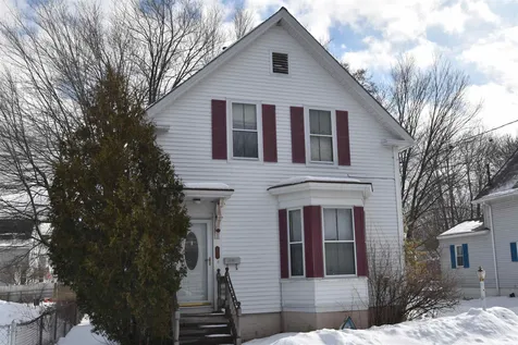 17 Leonard Street Rochester NH 03867