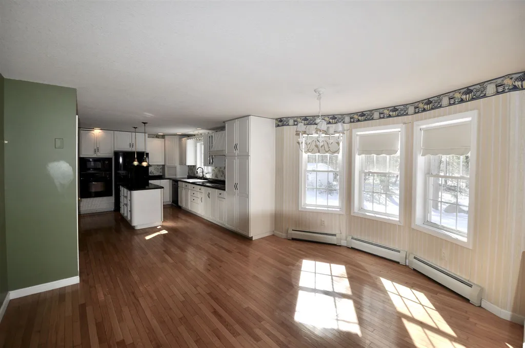 107 Kayla Drive Candia NH 03034