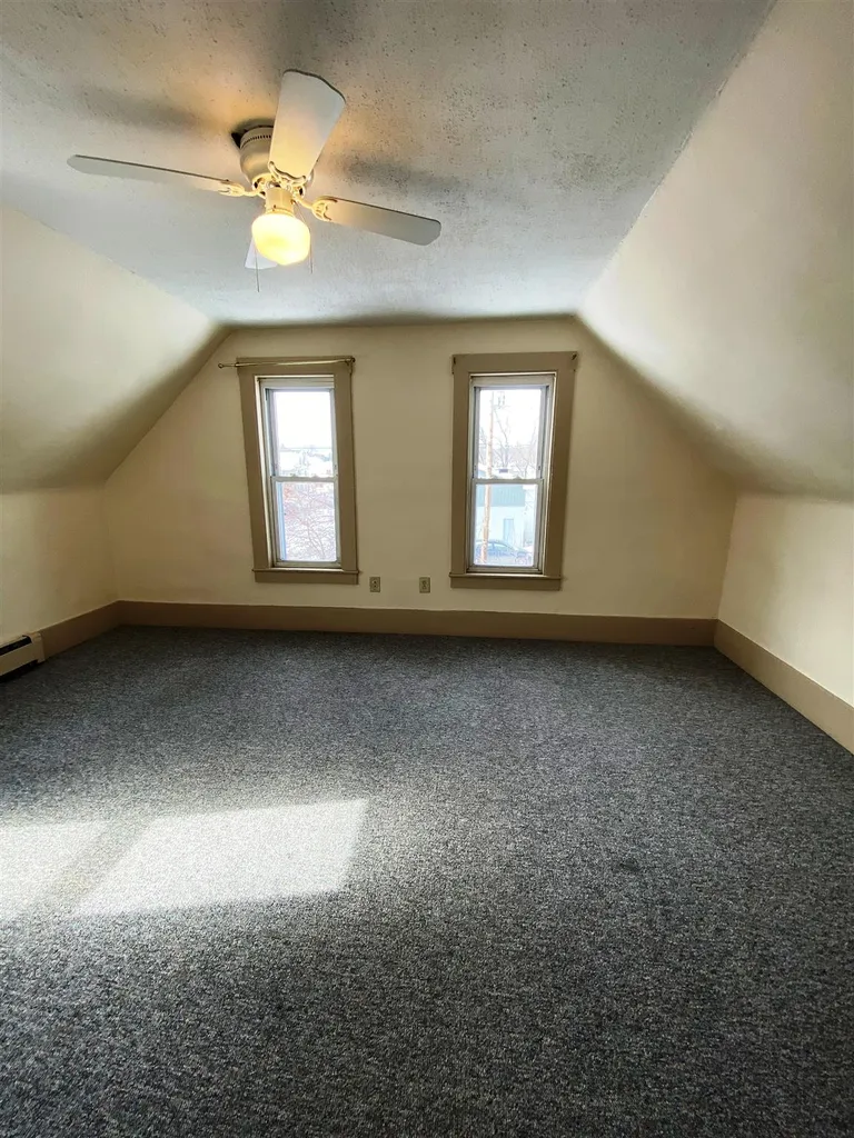 4 Hill Street Littleton NH 03561