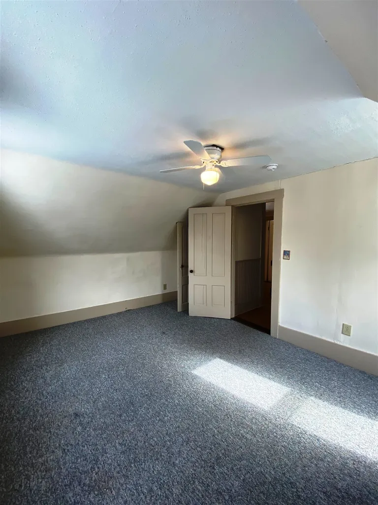 4 Hill Street Littleton NH 03561