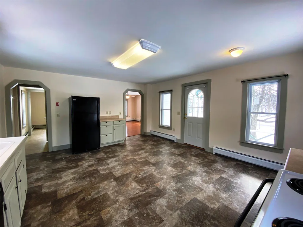 4 Hill Street Littleton NH 03561